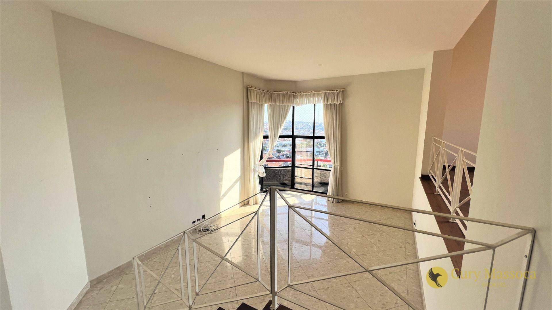 Apartamento para alugar com 4 quartos, 247m² - Foto 3