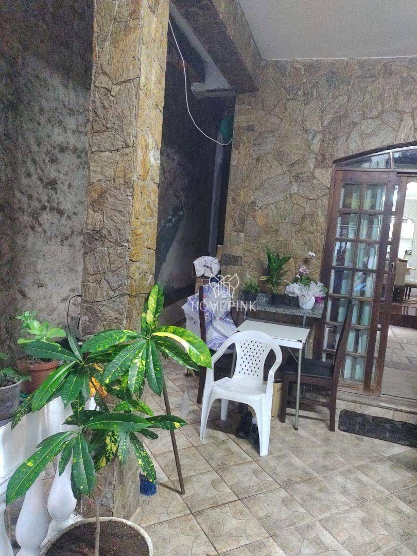 Sobrado à venda com 3 quartos, 125m² - Foto 2