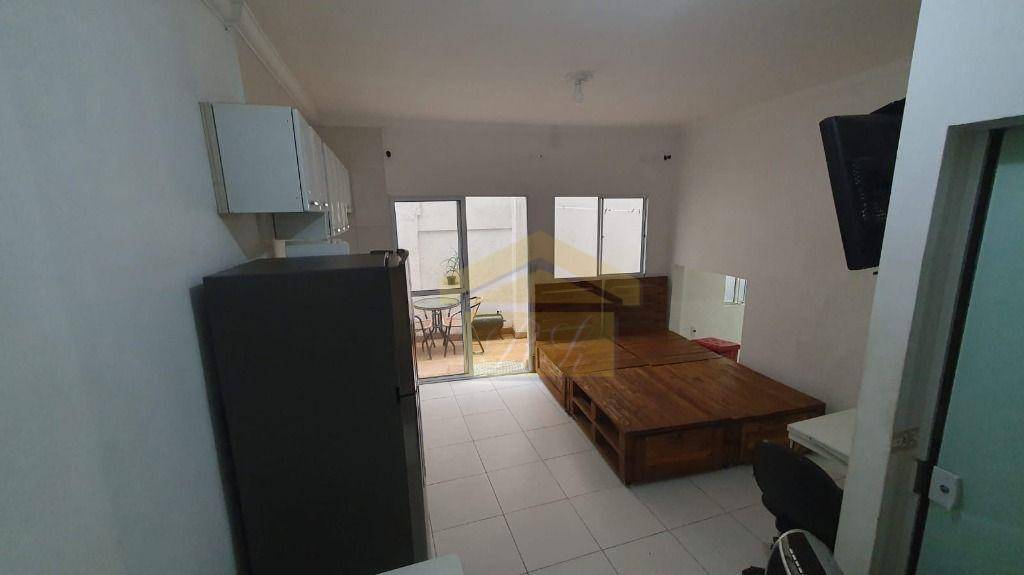 Apartamento à venda com 1 quarto, 20m² - Foto 2