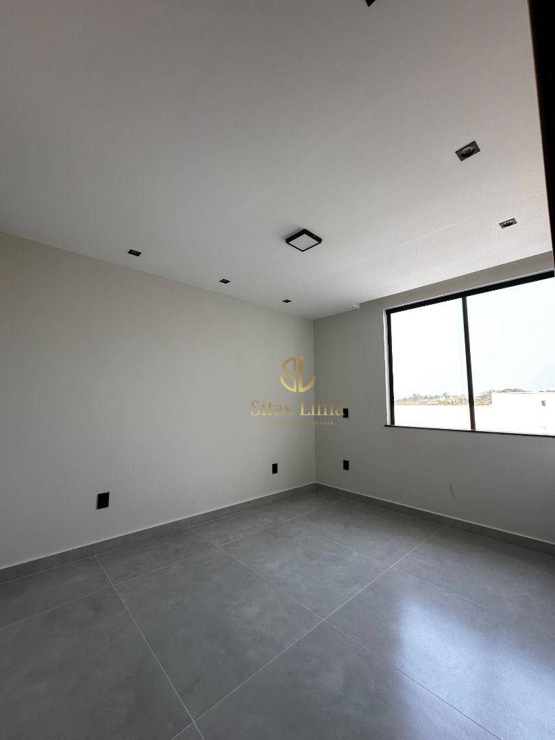 Casa à venda com 4 quartos, 238m² - Foto 31