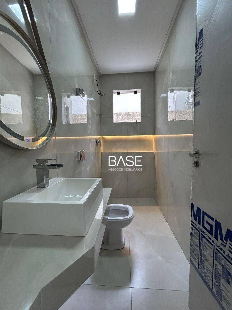 Casa, 3 quartos, 135 m² - Foto 4