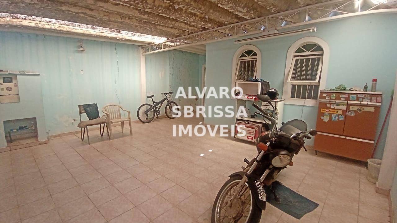 Casa à venda com 2 quartos, 90m² - Foto 3