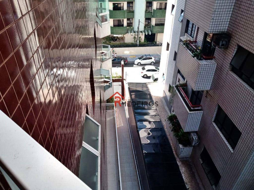 Apartamento à venda com 2 quartos, 80m² - Foto 13