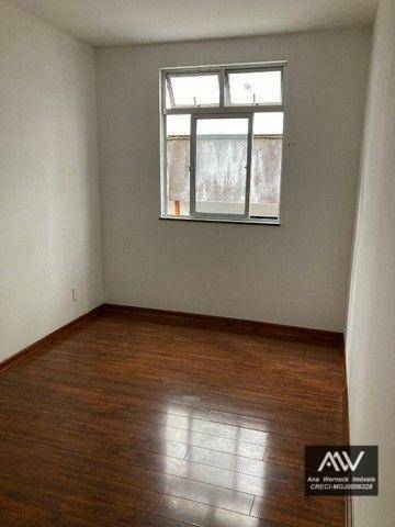 Apartamento à venda com 2 quartos, 70m² - Foto 5