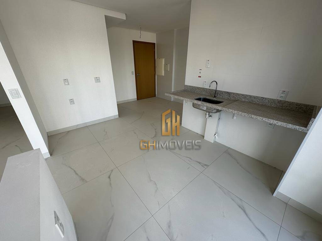 Apartamento à venda com 3 quartos, 139m² - Foto 8