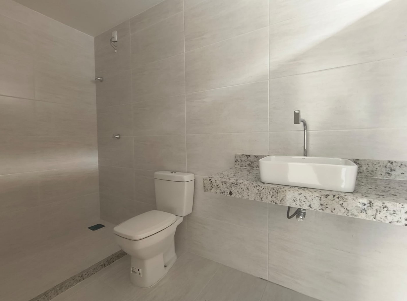Casa de Condomínio à venda com 5 quartos, 800m² - Foto 28
