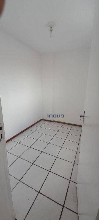 Apartamento à venda com 2 quartos, 74m² - Foto 8