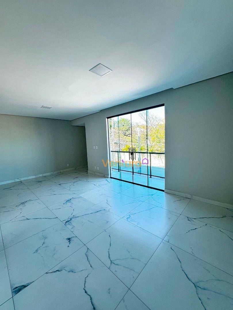 Casa, 3 quartos, 208 m² - Foto 5