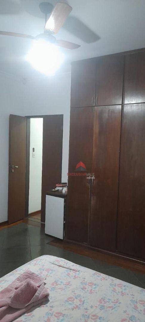 Casa à venda com 3 quartos, 136m² - Foto 5