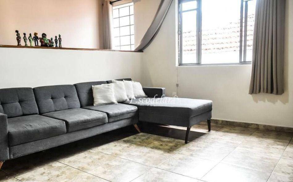 Sobrado à venda com 4 quartos, 208m² - Foto 2