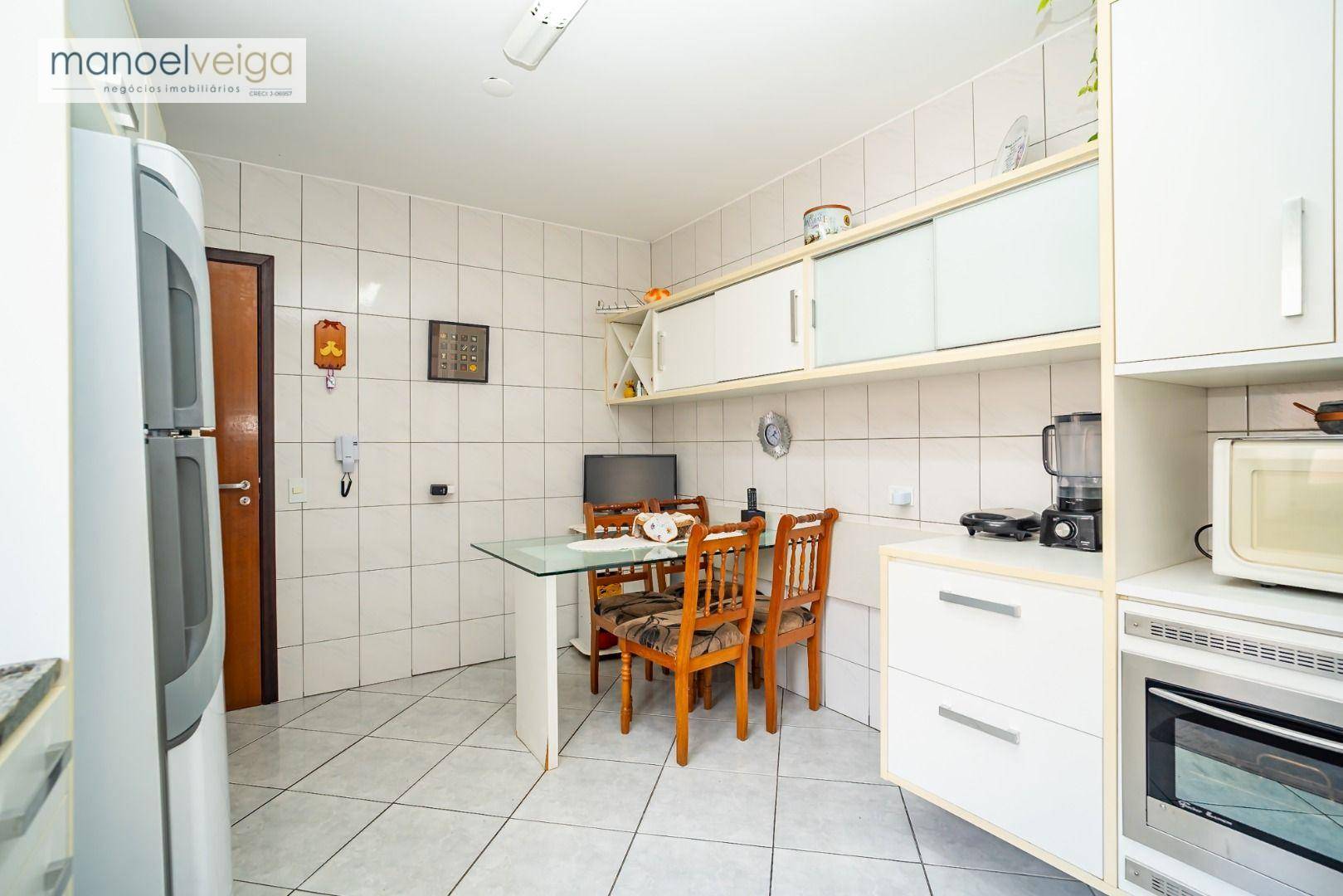 Sobrado à venda com 3 quartos, 189m² - Foto 9