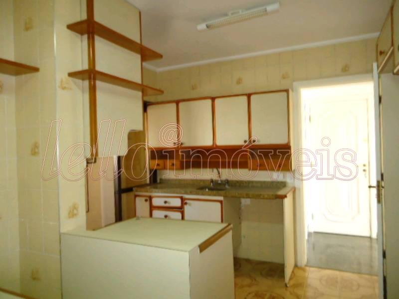 Apartamento para alugar com 4 quartos, 142m² - Foto 14