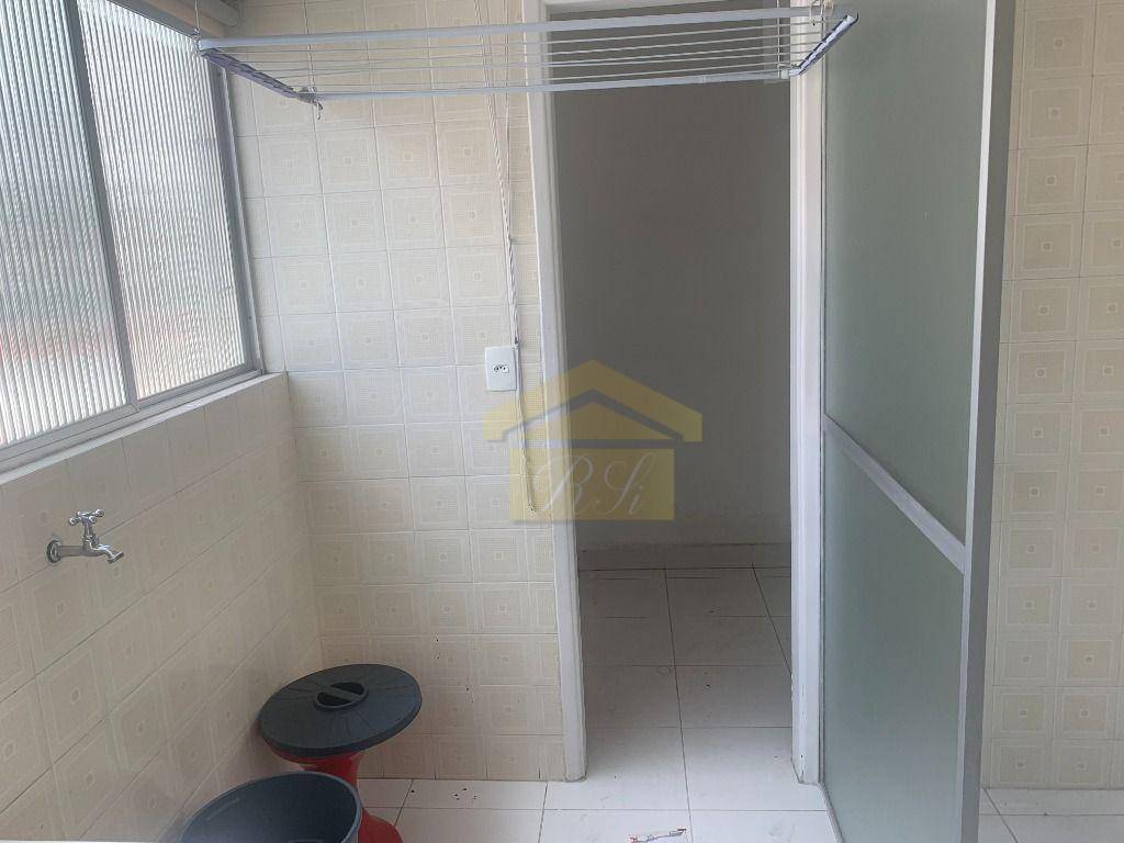 Apartamento à venda com 2 quartos, 68m² - Foto 9