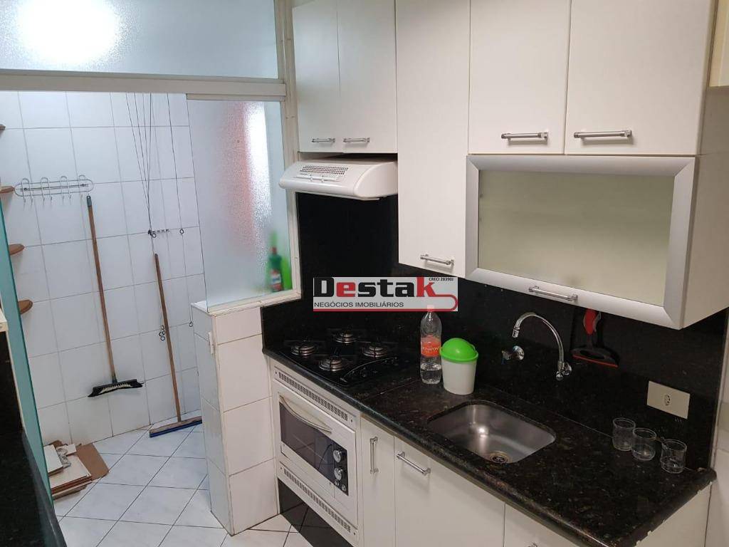 Apartamento à venda com 2 quartos, 64m² - Foto 15