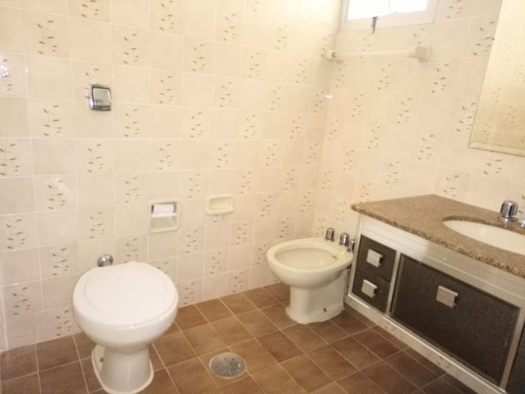 Apartamento para alugar com 3 quartos, 85m² - Foto 11