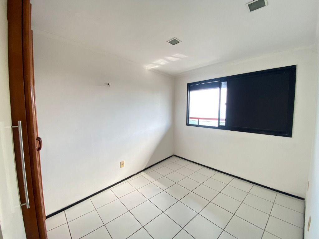 Apartamento à venda com 2 quartos, 78m² - Foto 12