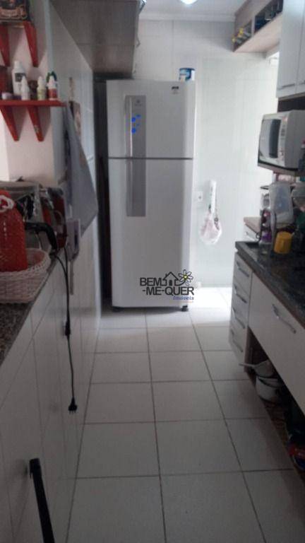 Apartamento à venda com 3 quartos, 70m² - Foto 17