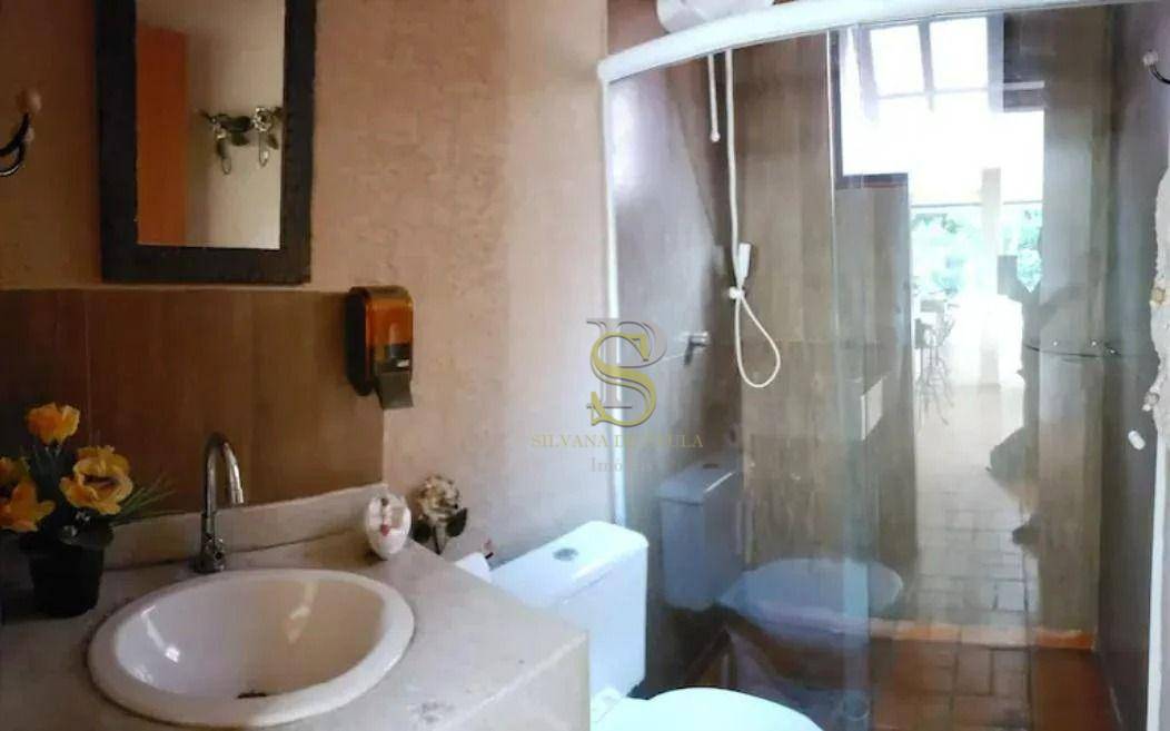 Chácara à venda com 5 quartos, 210m² - Foto 17