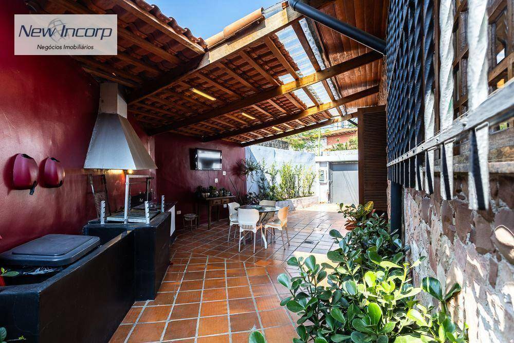 Casa à venda com 3 quartos, 250m² - Foto 27