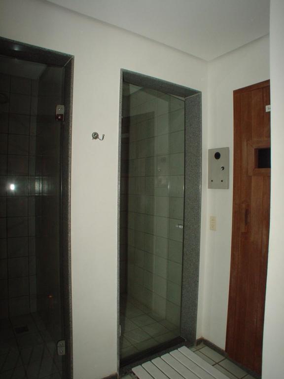 Apartamento à venda com 4 quartos, 210m² - Foto 4