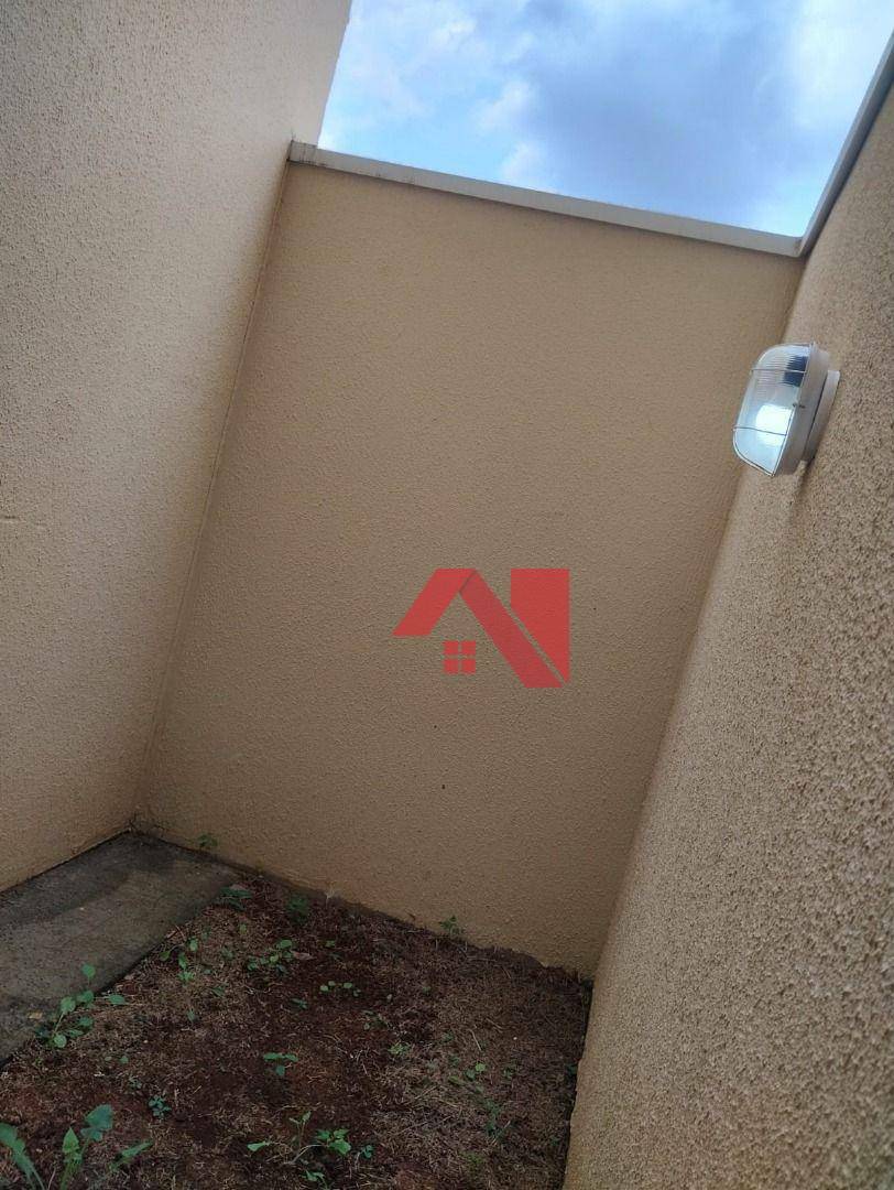 Apartamento para alugar com 2 quartos, 47m² - Foto 4
