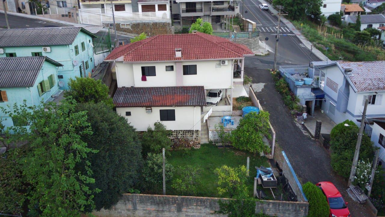 Casa à venda com 3 quartos, 260m² - Foto 9