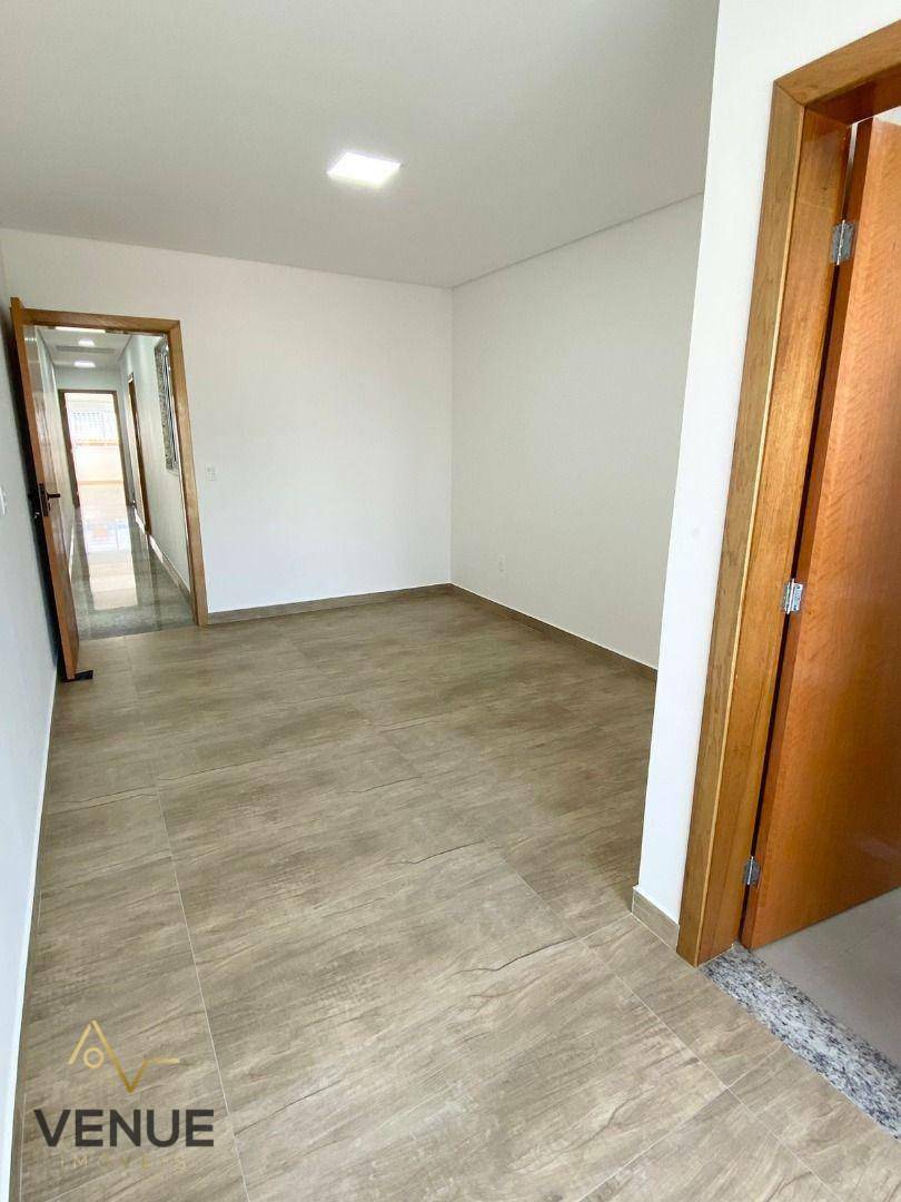 Sobrado à venda com 3 quartos, 200m² - Foto 40