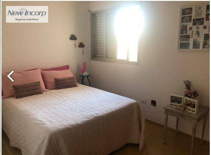 Apartamento à venda com 2 quartos, 65m² - Foto 11