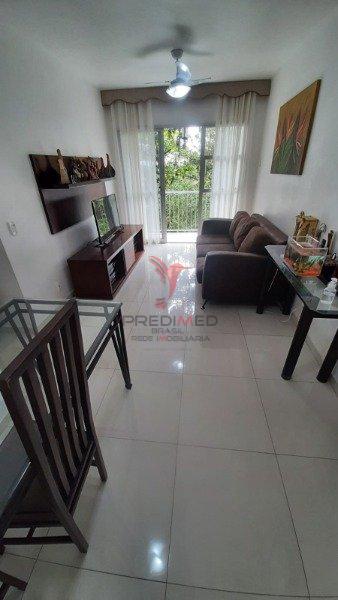 Apartamento à venda com 2 quartos, 63m² - Foto 3