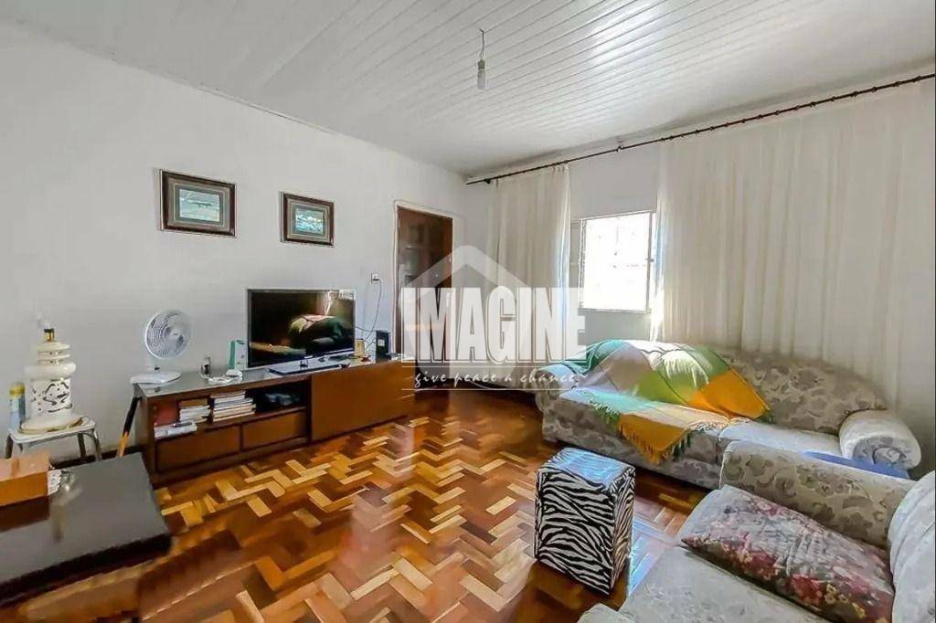 Sobrado à venda com 6 quartos, 400m² - Foto 4