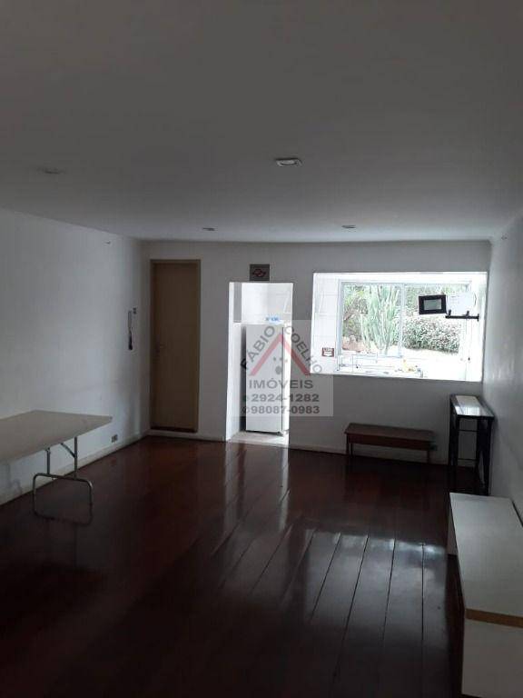 Apartamento à venda com 2 quartos, 75m² - Foto 2