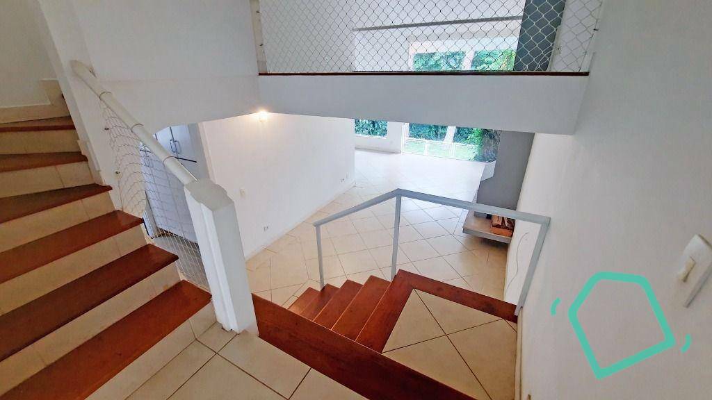 Casa de Condomínio à venda com 3 quartos, 237m² - Foto 45