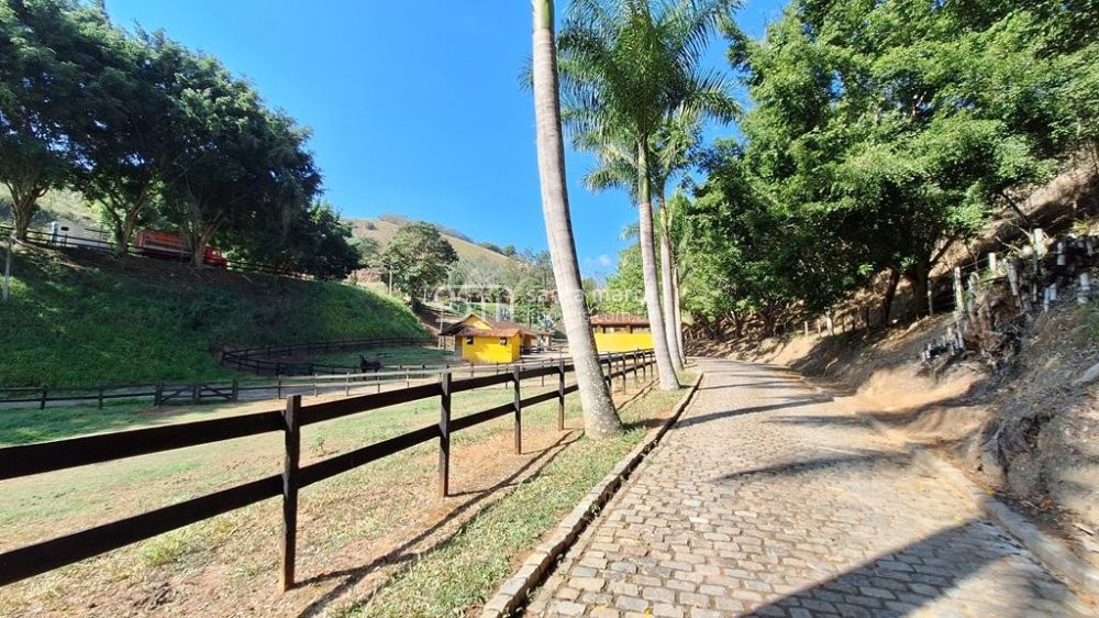 Fazenda à venda com 5 quartos, 10m² - Foto 66