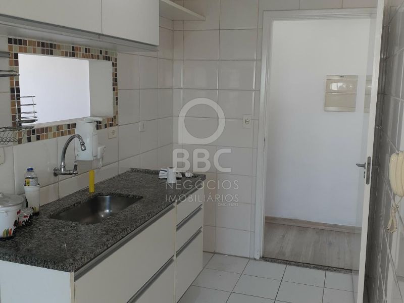 Apartamento à venda com 2 quartos, 65m² - Foto 9