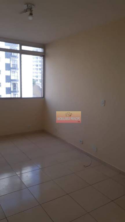 Apartamento à venda com 2 quartos, 90m² - Foto 2