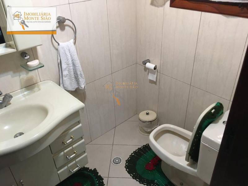 Sobrado à venda com 5 quartos, 200m² - Foto 12