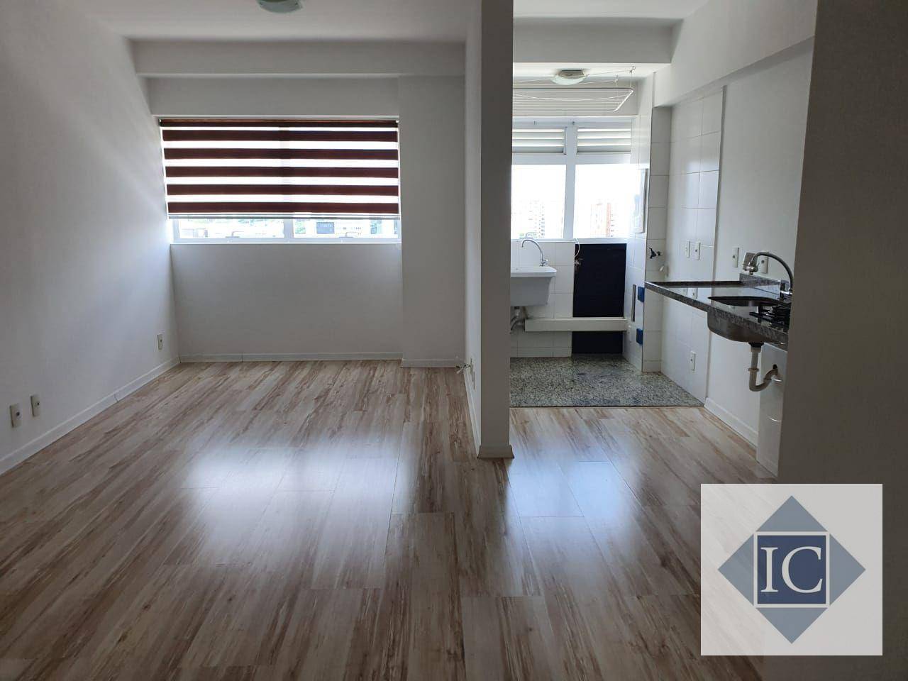 Apartamento à venda com 2 quartos, 65m² - Foto 5