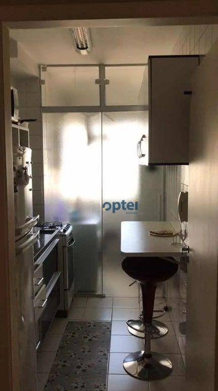 Apartamento à venda com 2 quartos, 61m² - Foto 4