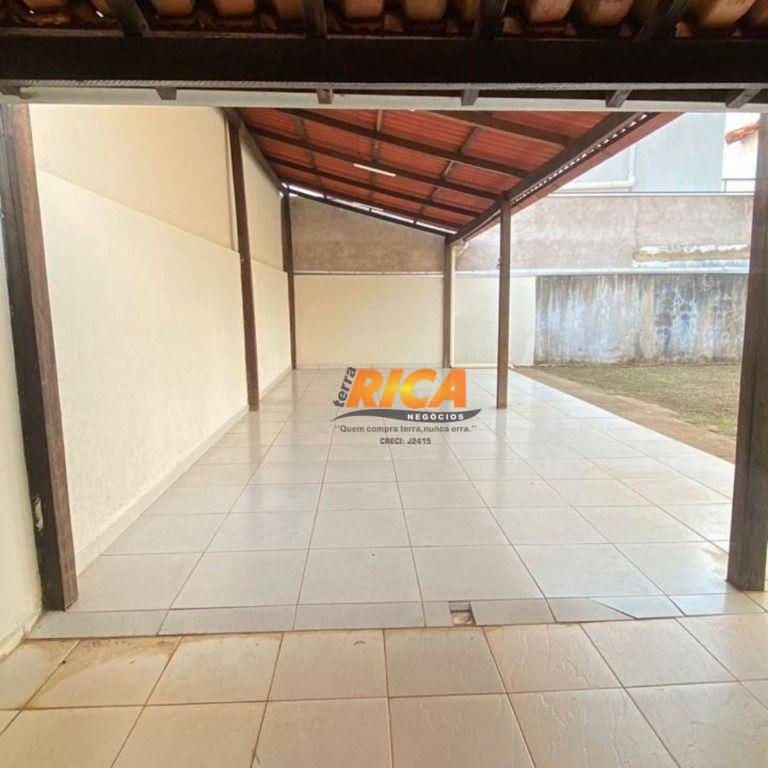 Casa de Condomínio à venda com 4 quartos, 146m² - Foto 20