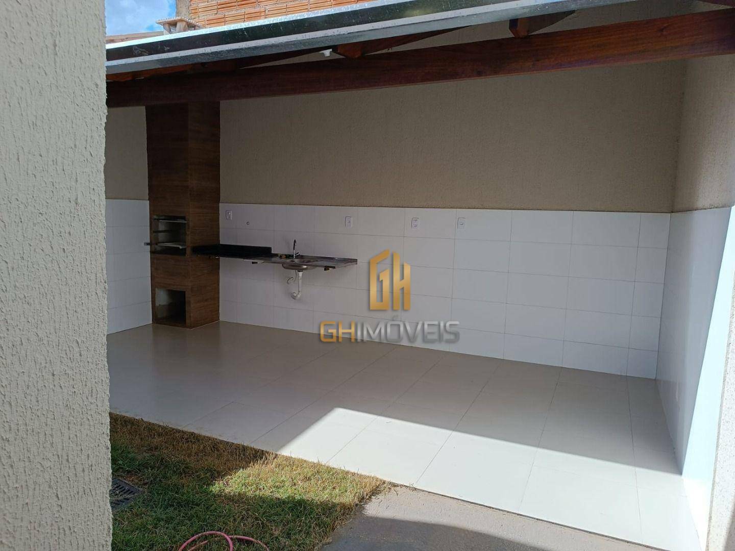 Casa à venda com 3 quartos, 90m² - Foto 3