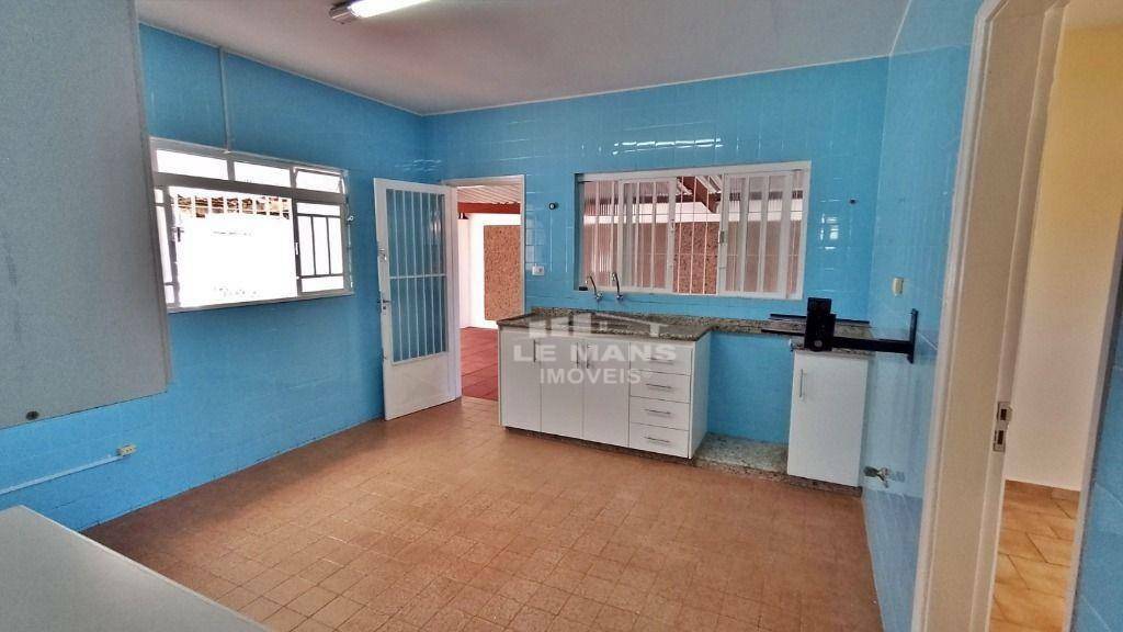 Casa à venda com 2 quartos, 194m² - Foto 17