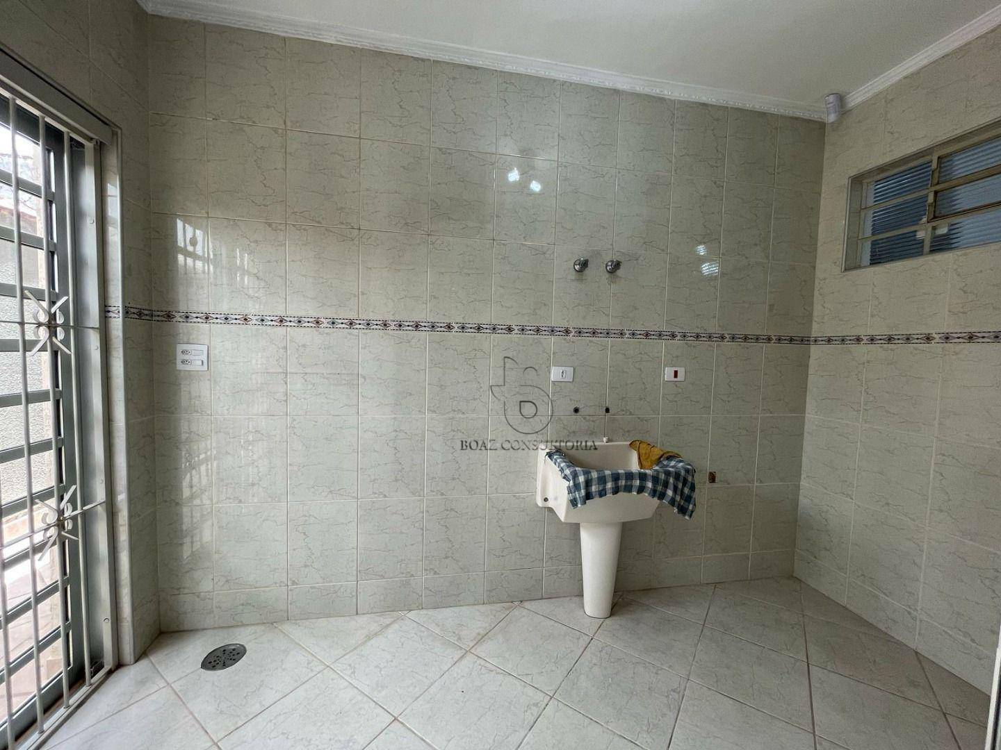 Casa à venda e aluguel com 3 quartos, 375m² - Foto 13