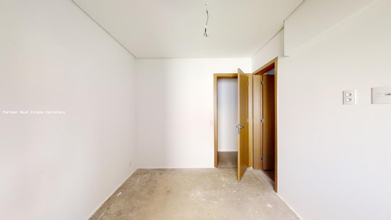 Apartamento à venda com 3 quartos, 170m² - Foto 18