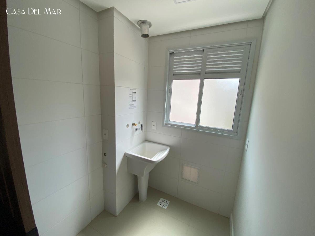 Apartamento à venda com 2 quartos, 75m² - Foto 9