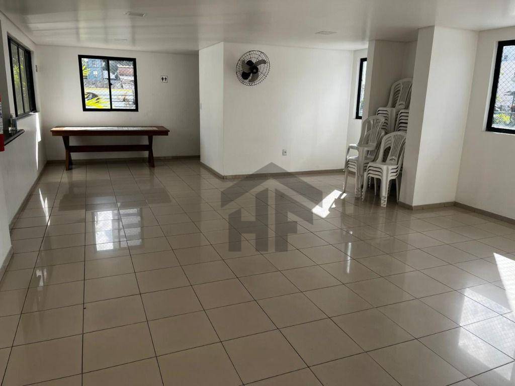 Apartamento para alugar com 3 quartos, 75m² - Foto 19