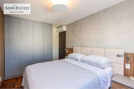 Apartamento à venda com 2 quartos, 75m² - Foto 33