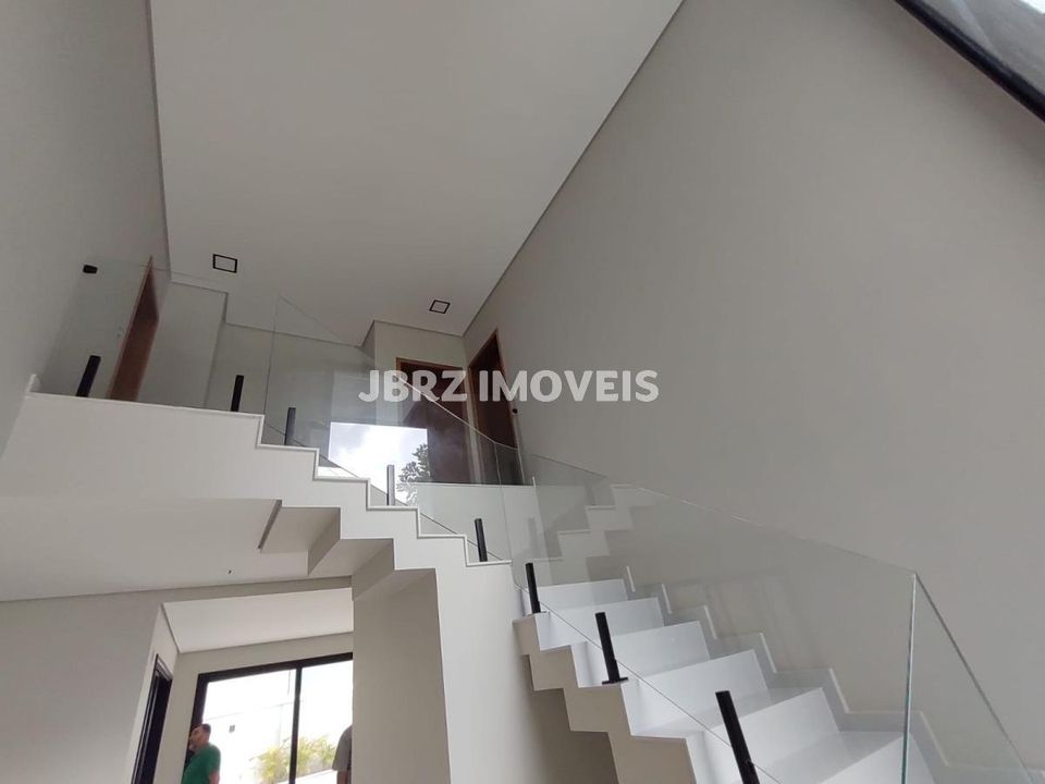 Casa à venda com 3 quartos, 251m² - Foto 6