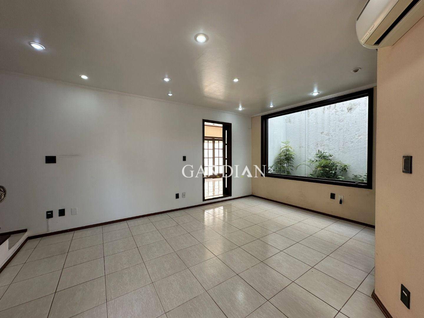 Sobrado à venda com 3 quartos, 277m² - Foto 9