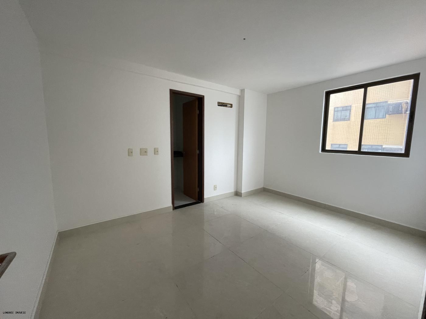 Apartamento à venda com 4 quartos, 158m² - Foto 5