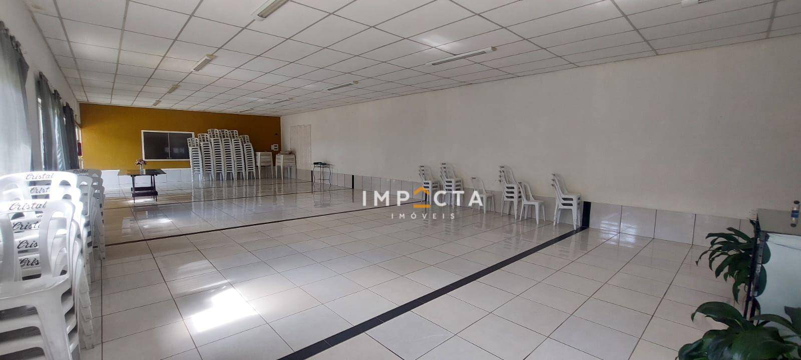 Chácara à venda com 8 quartos, 800m² - Foto 3